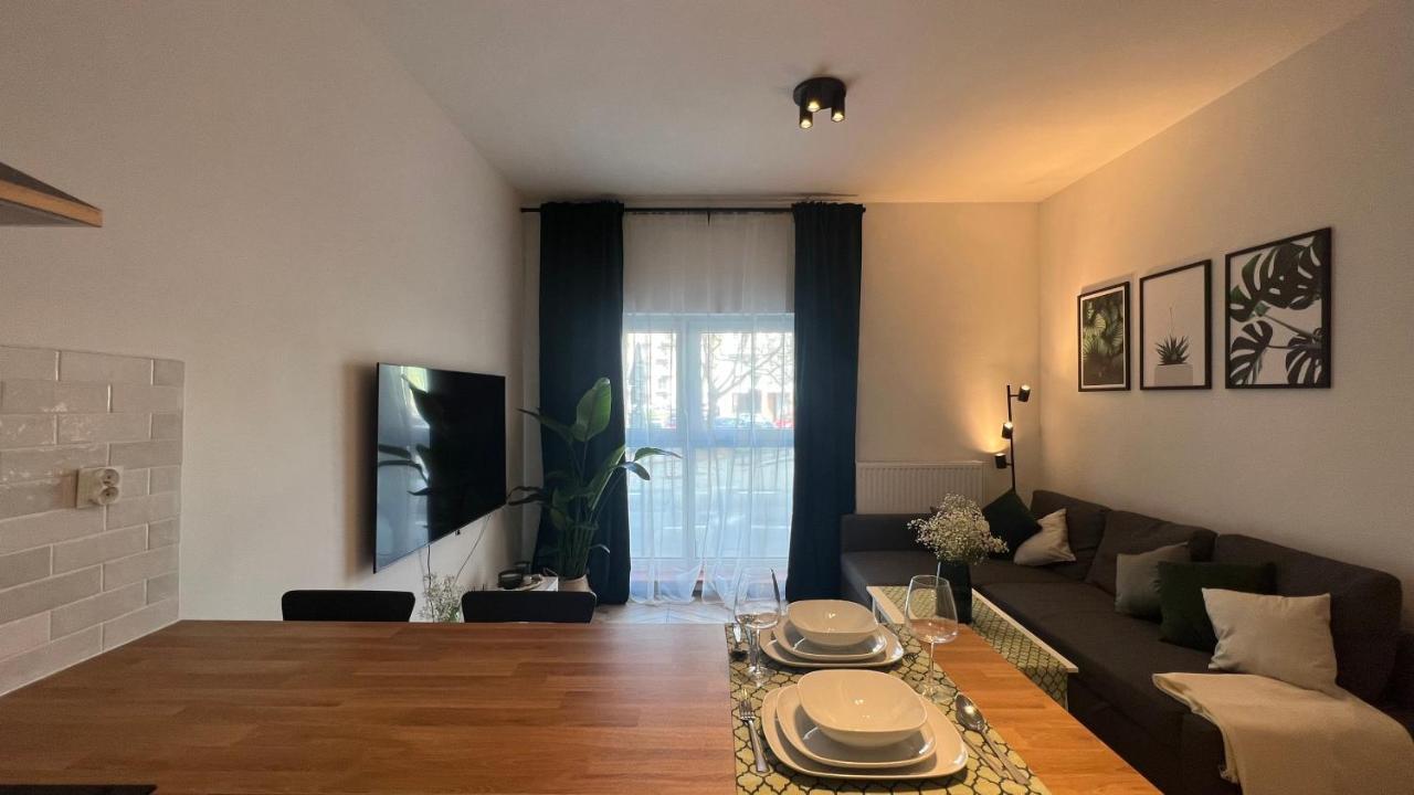 Apartament Na Kurkowej Apartment วรอตซวาฟ ภายนอก รูปภาพ